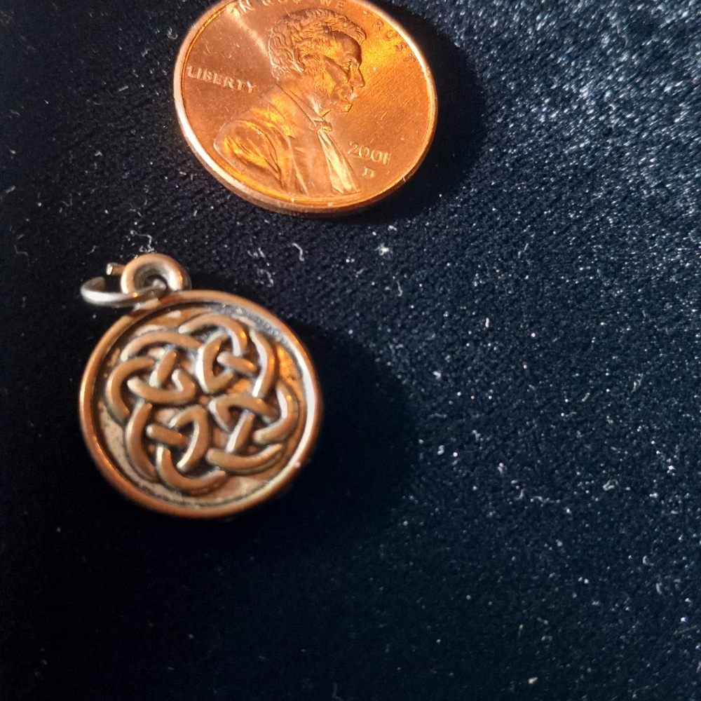Pendant